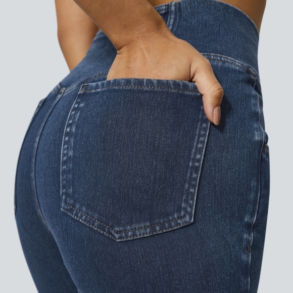 NWT!! Flared Denim High Crossover Waist Pockets Stretch Halara - Picture 5 of 6